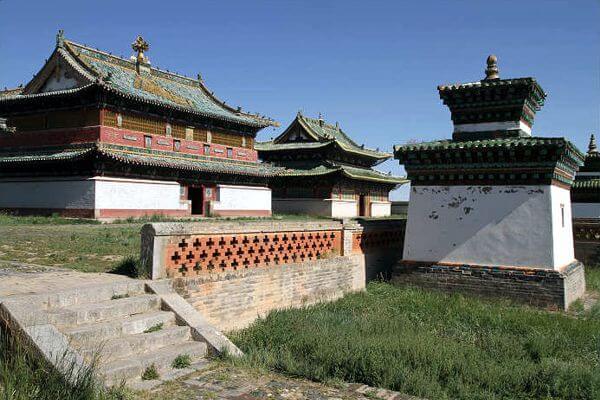 mongolia monasteries 330 1